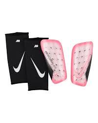 NIKE Mercurial Lite Shinguard